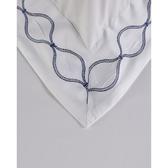 Maurizio Italy Royal Trellis Duvet Set, White - Picture 2 of 2